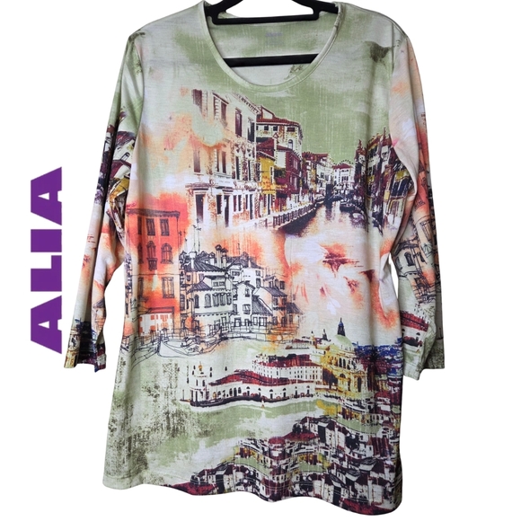 Alia Tops - Alia Cityscape Bling Women's Top